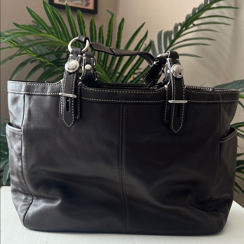 Coach Dark Brown Leather Shoulder Bag - Picture 11 of 13
